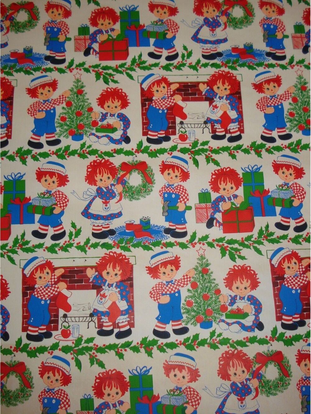 Vintage 1970's Hallmark Raggedy Ann & Andy Christmas Gift Wrap - 103" X 29.5"